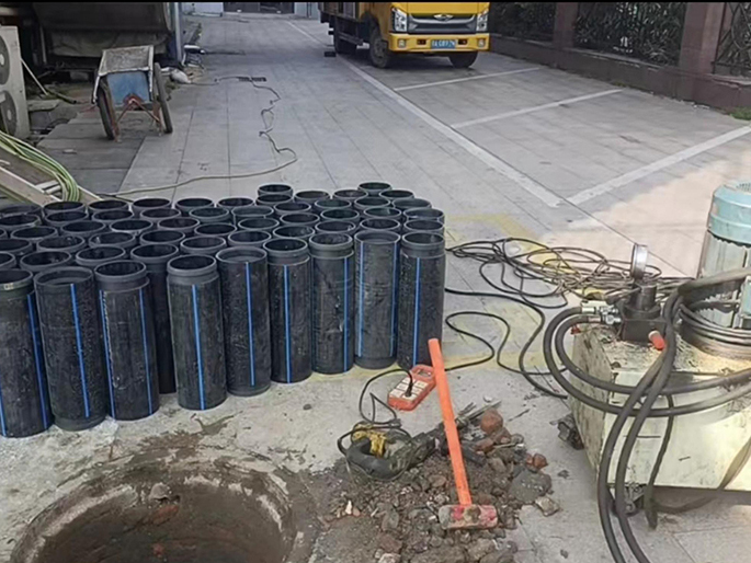 龙井PE置换管厂家 DN315置换管 非开挖管短管置换